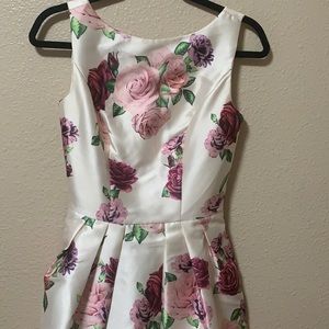 Women’s Chi Chi London Ivory Rose print Satin Midi Dress UK size 6, US size 2